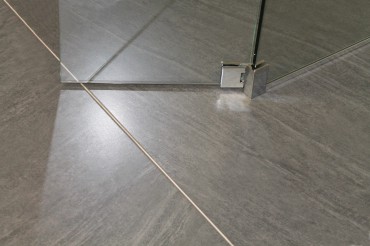 Finesse Two - Mobile Panels 6mm glass