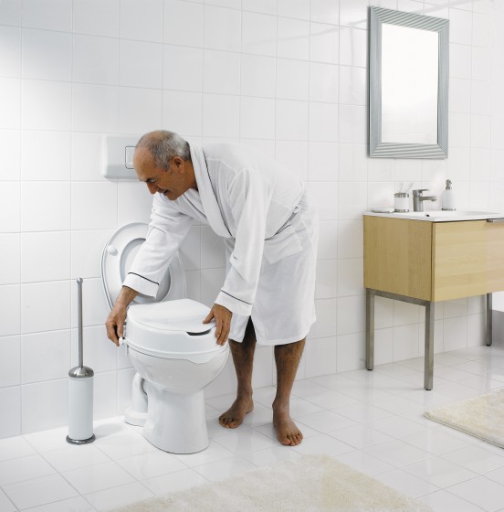 Comfort Toilet Riser with Lid