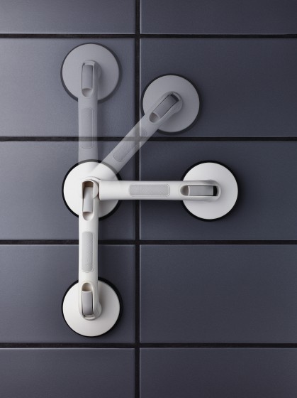 Premium Angled Bar with Three Suction Caps